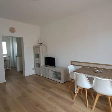 Apartment App4rent Milano N 3 Family