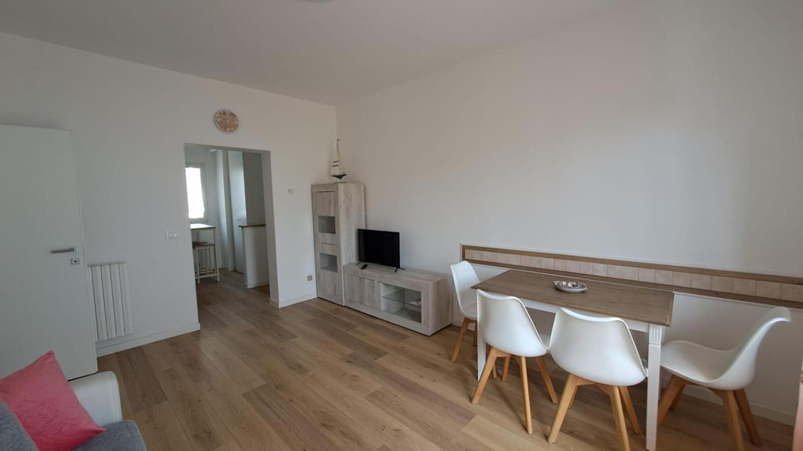 Apartment App4rent Milano N 3 Family
